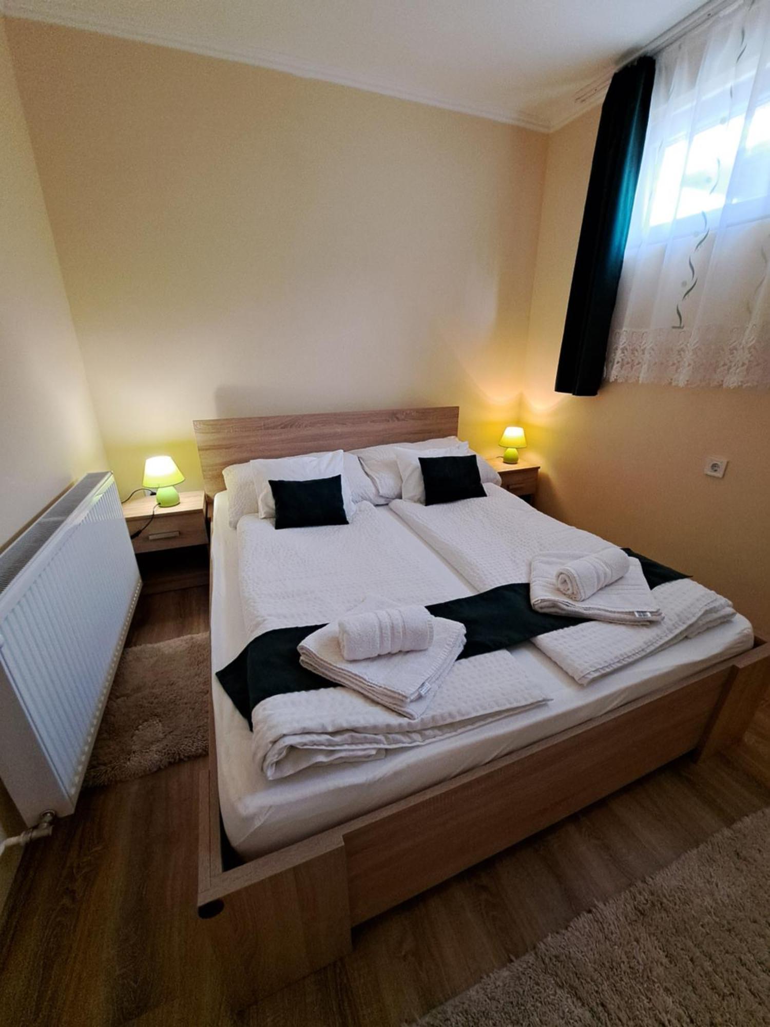 Jázmin Apartman Zalakaros Exterior foto